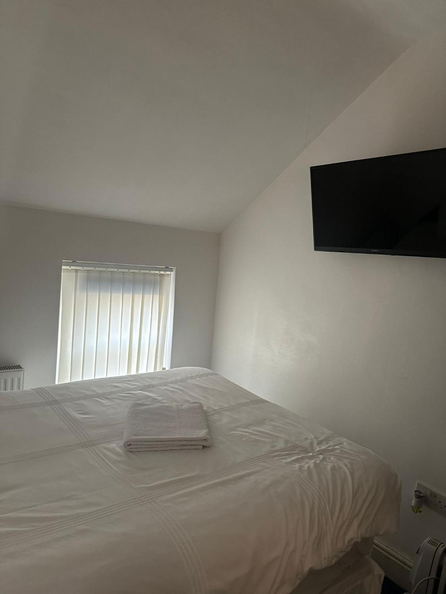 3 Luxury En-Suite Bedrooms Cardiff Luaran gambar
