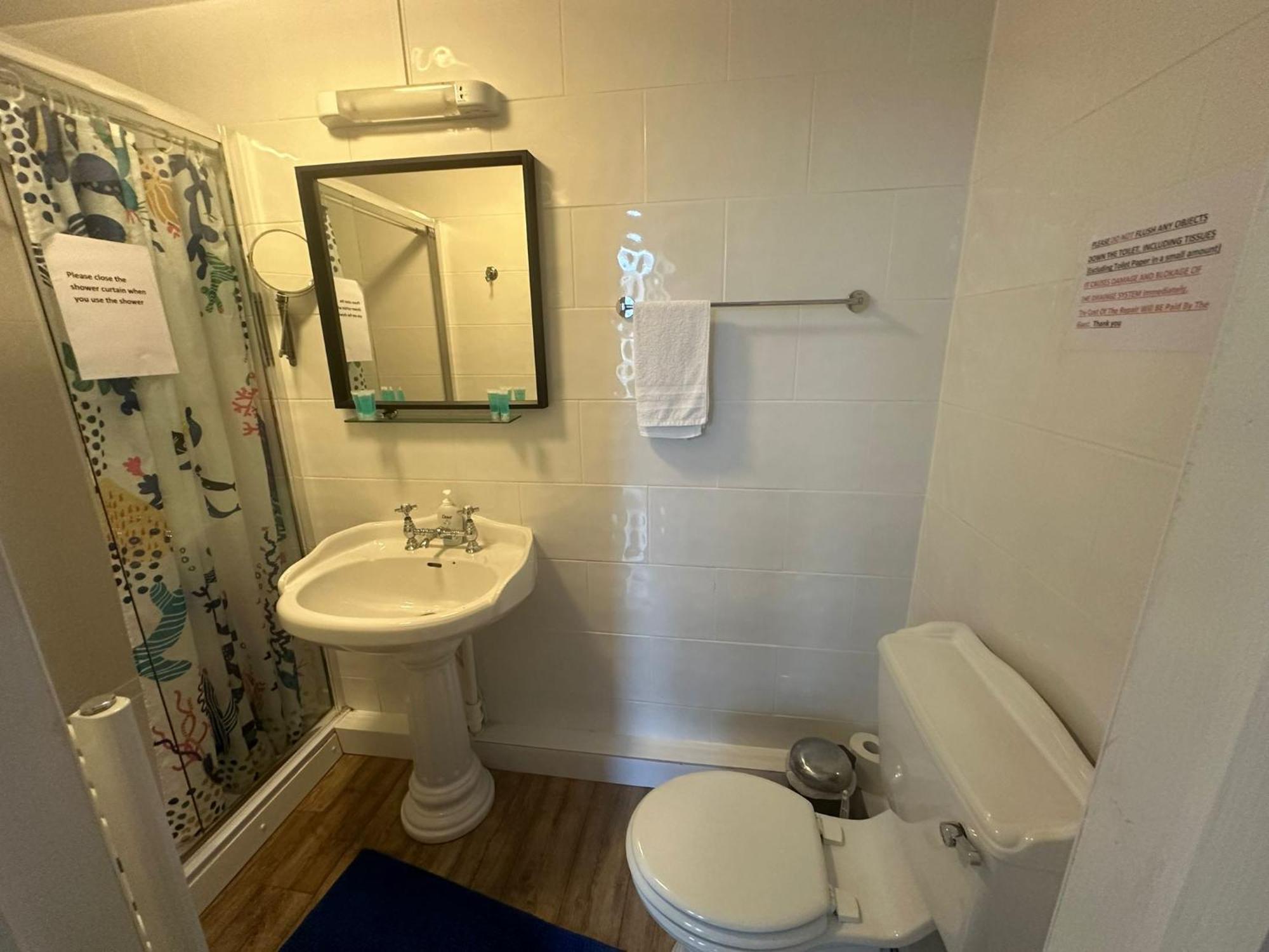 3 Luxury En-Suite Bedrooms Cardiff Luaran gambar